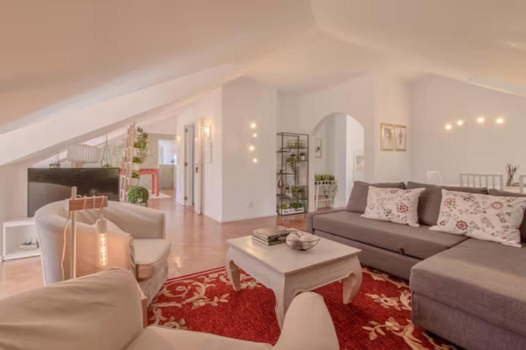 My Fair Lisbon - Bairro Alto Fine Apartments Buitenkant foto