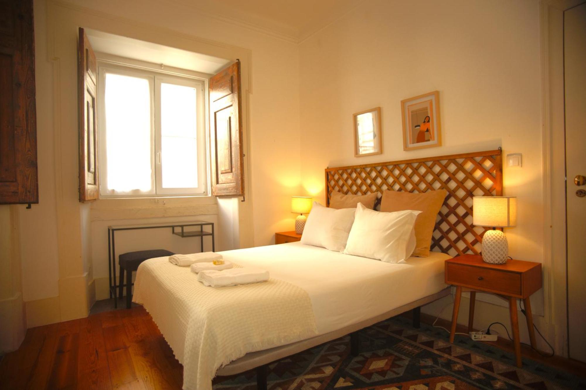 My Fair Lisbon - Bairro Alto Fine Apartments Buitenkant foto